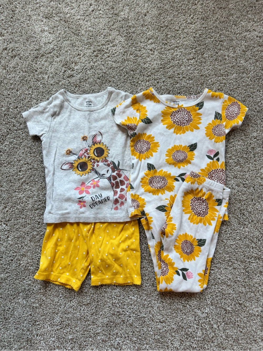 Carter’s Girls Pajama set 4 piece bundle pants, short Sunflower Giraffe Size 4T - Picture 2 of 11